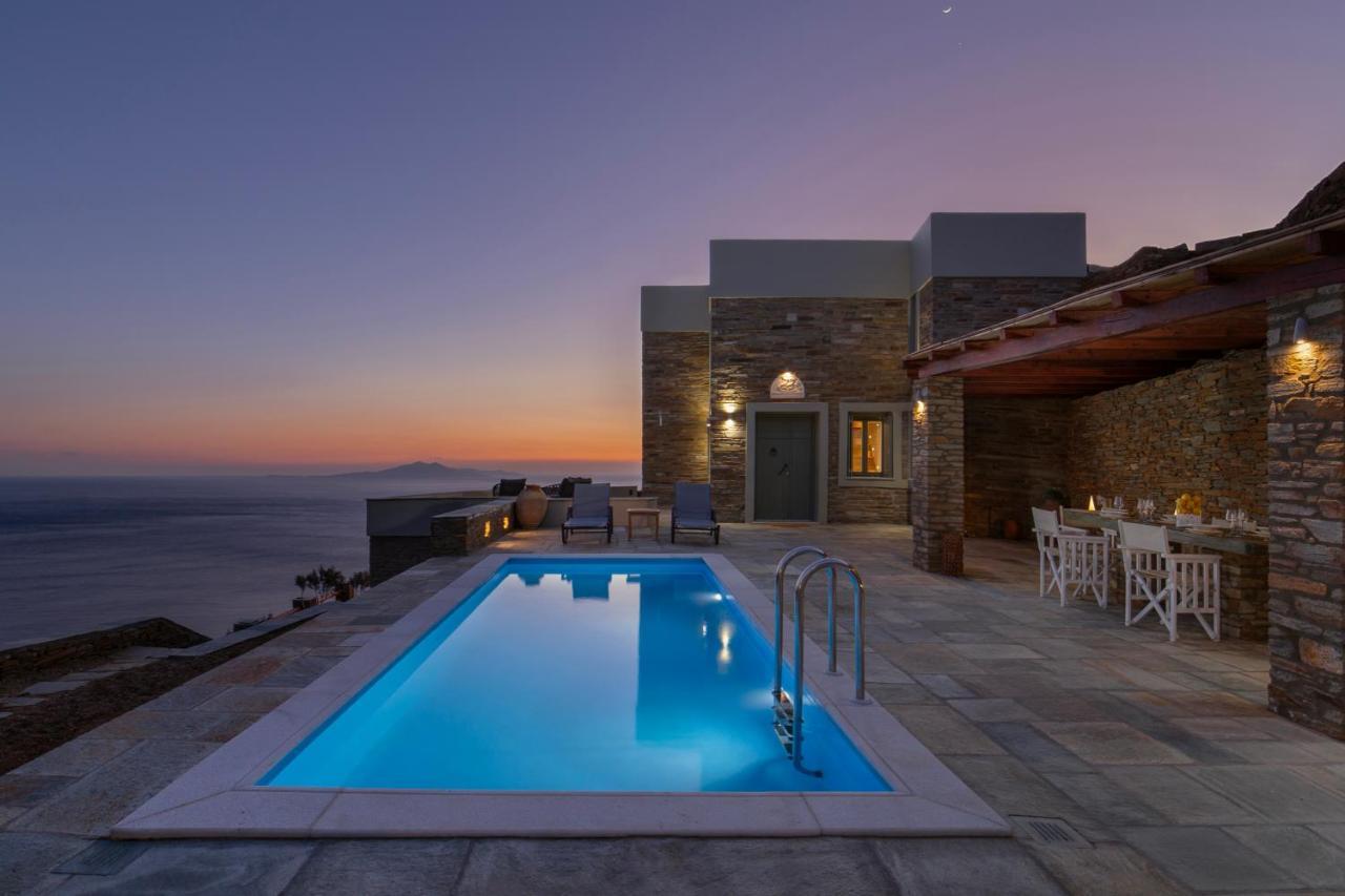 Acron Andros - Luxury Villa With Private Pool Korthio Εξωτερικό φωτογραφία